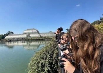 Year 10 Photography Trip to Kew Gardens