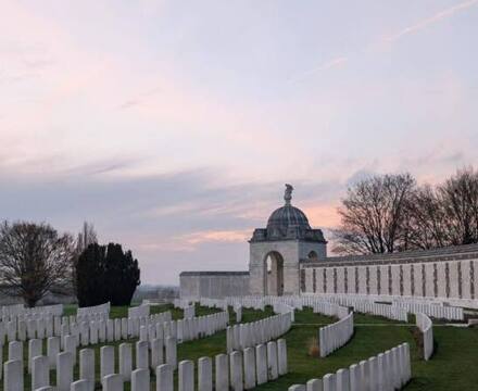 594353765 1290675063077485 4479812272309546891 n