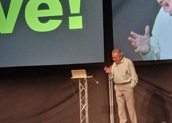 Year 10 attend GCSE Science Live!